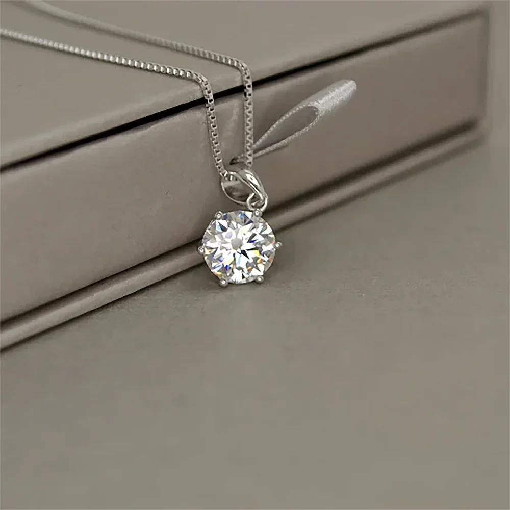 2CT Moissanite Pendant Necklace in Sterling Silver